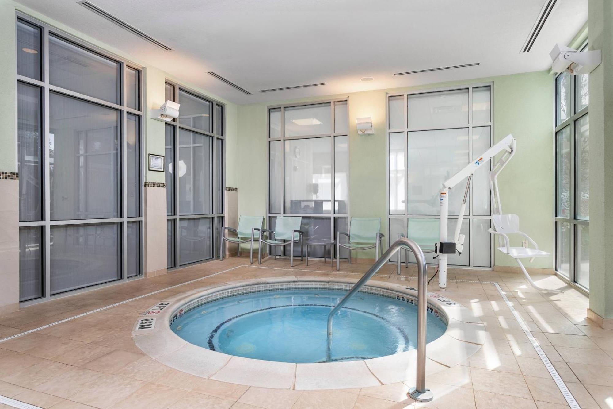 Springhill Suites By Marriott Downtown Chattanooga/Cameron Harbor Ngoại thất bức ảnh