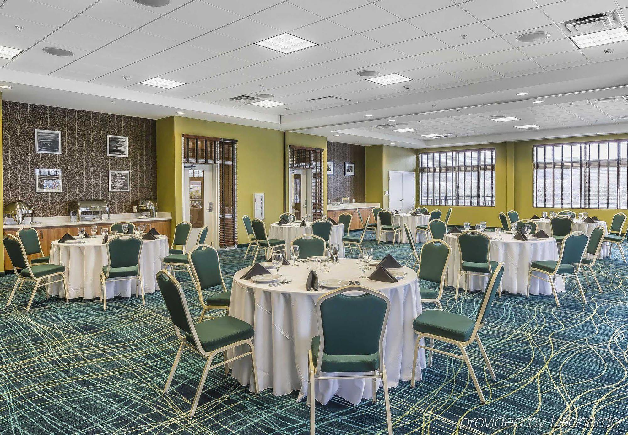 Springhill Suites By Marriott Downtown Chattanooga/Cameron Harbor Ngoại thất bức ảnh